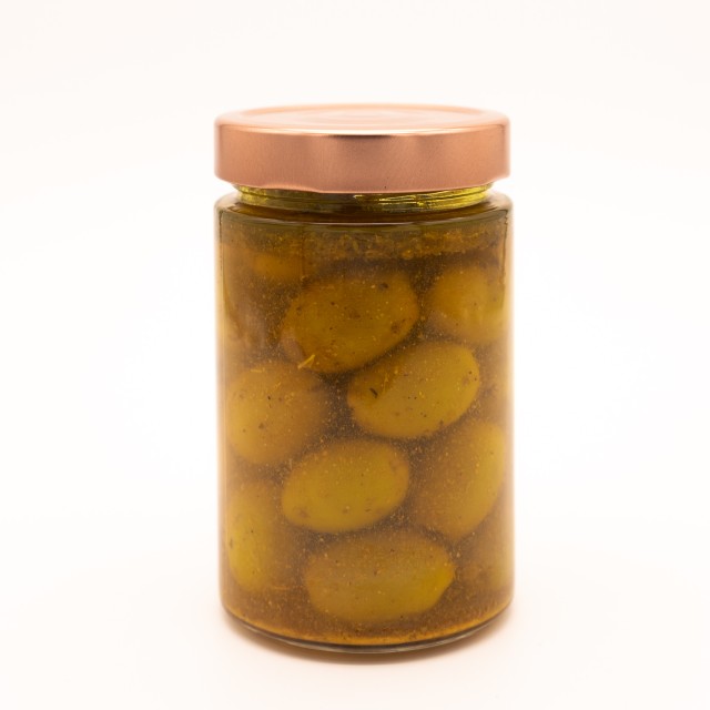 Eingelegte Grüne Oliven mit Kurkuma, kretischen Kräutern und nativem Premium Olivenöl aus Kreta